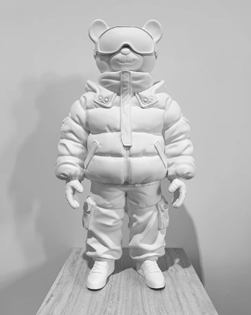 White Astrobear Sculpture, 100cm